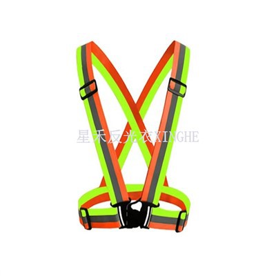 প্রতিফলিত স্ট্র্যাপ সাইক্লিং